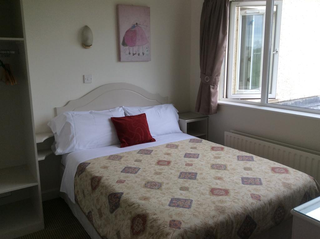 موناغان The Meadows Bed And Breakfast المظهر الخارجي الصورة